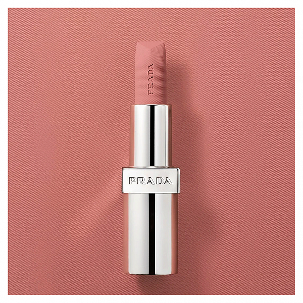 Prada Monochrome Soft Matte / Матовая помада для губ, оттенок P158 Meranti